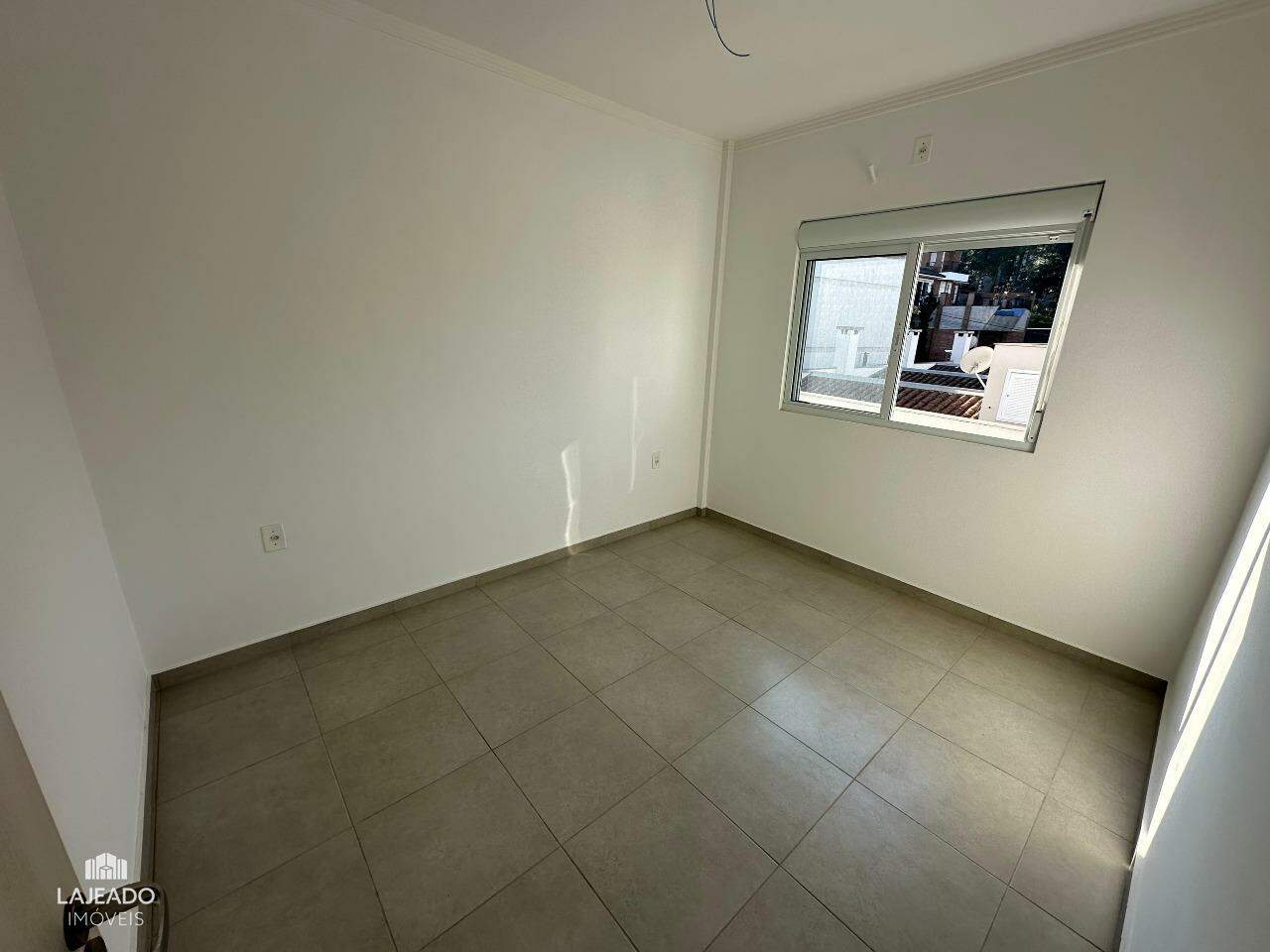 Apartamento à venda com 2 quartos, 57m² - Foto 11