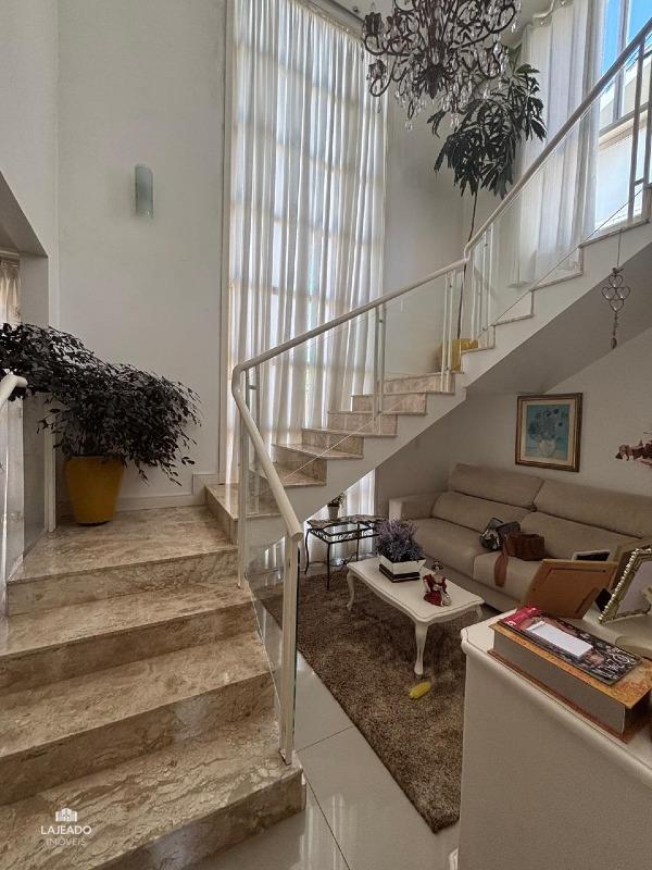 Casa, 3 quartos, 262 m² - Foto 7