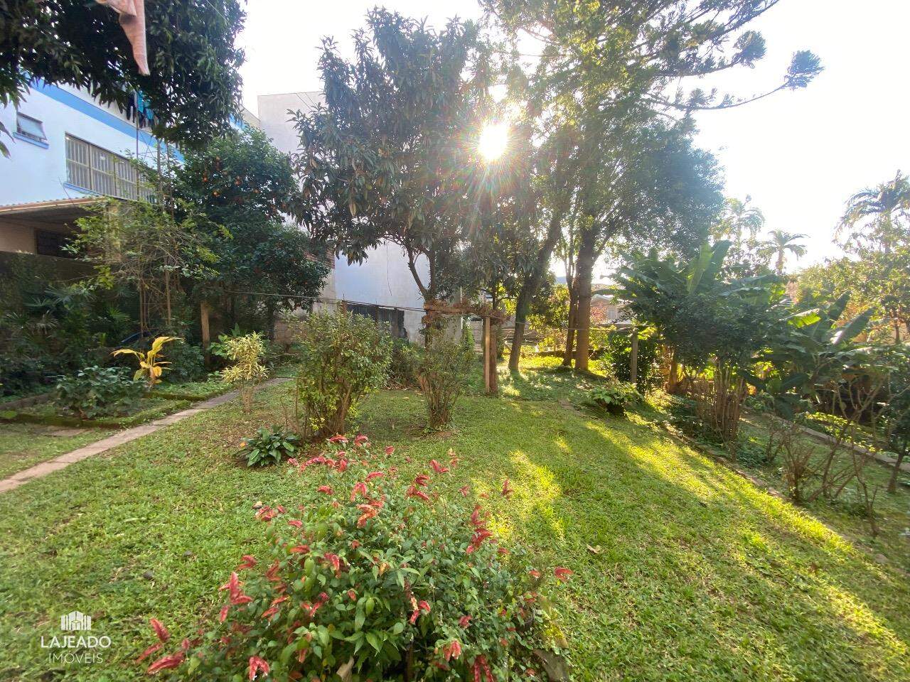 Casa, 4 quartos, 410 m² - Foto 3