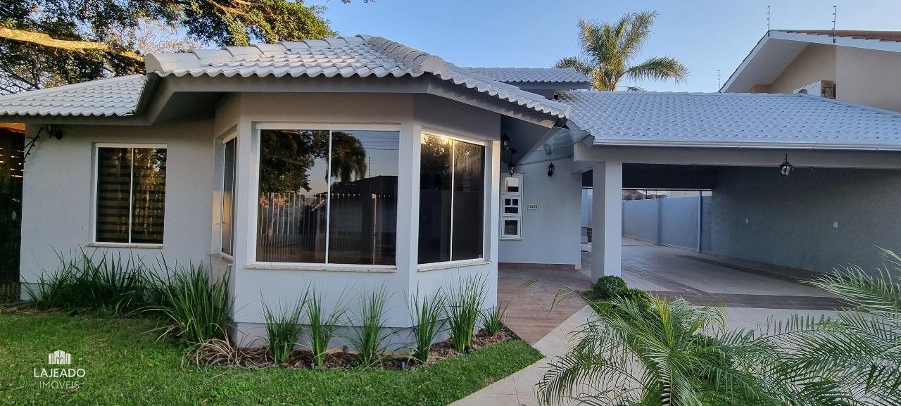 Casa, 3 quartos, 222 m² - Foto 2