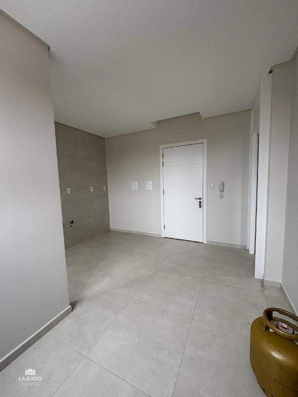 Apartamento à venda com 1 quarto, 32m² - Foto 8