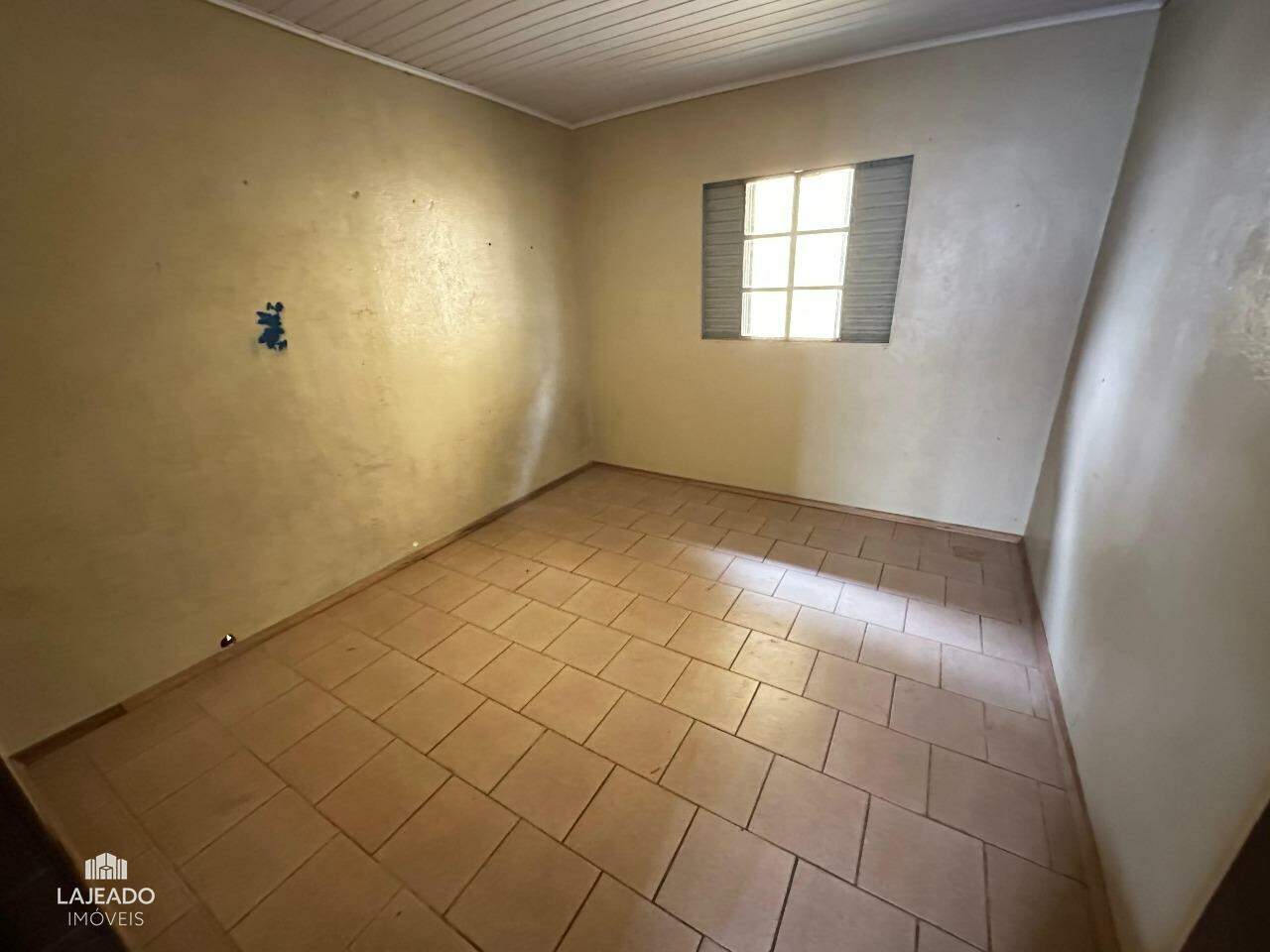 Casa à venda com 3 quartos, 68m² - Foto 5