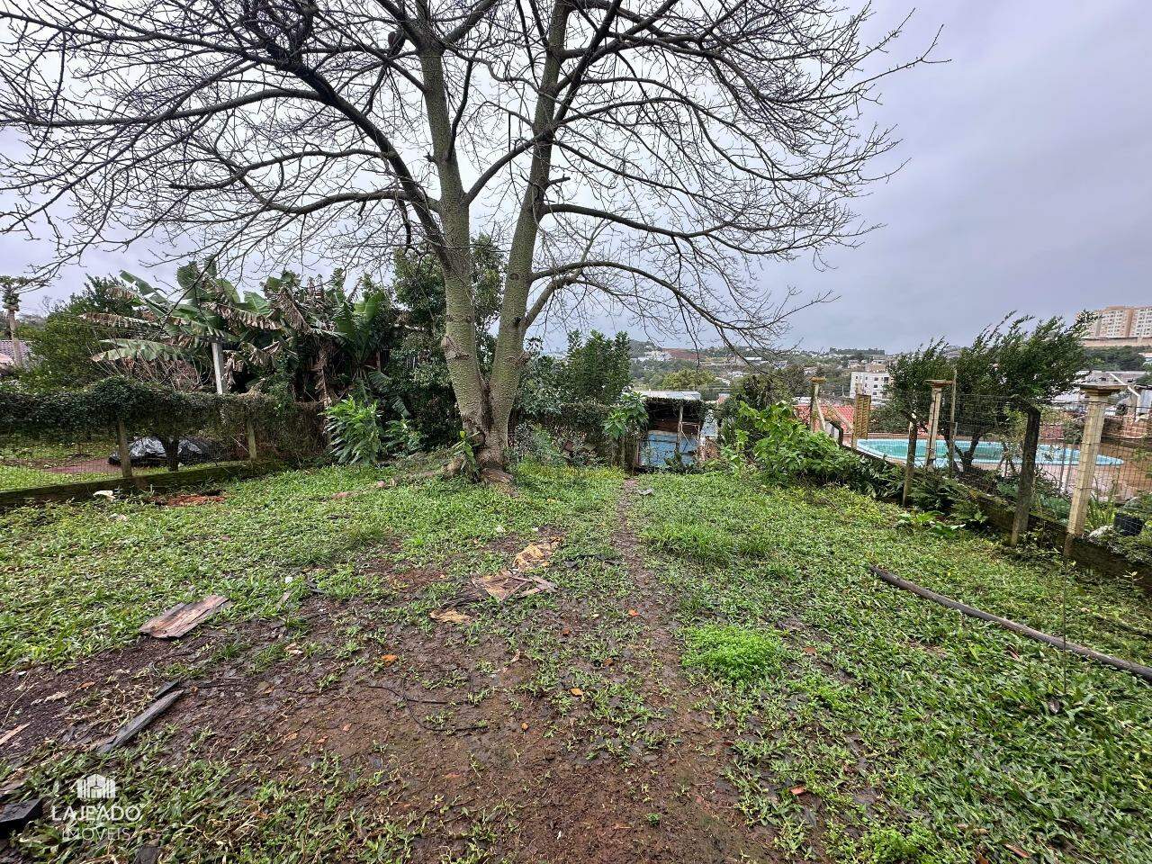 Casa à venda com 3 quartos, 68m² - Foto 3