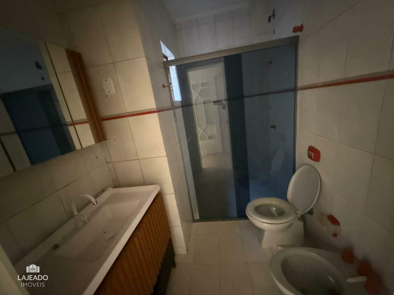 Apartamento à venda com 3 quartos, 122m² - Foto 19