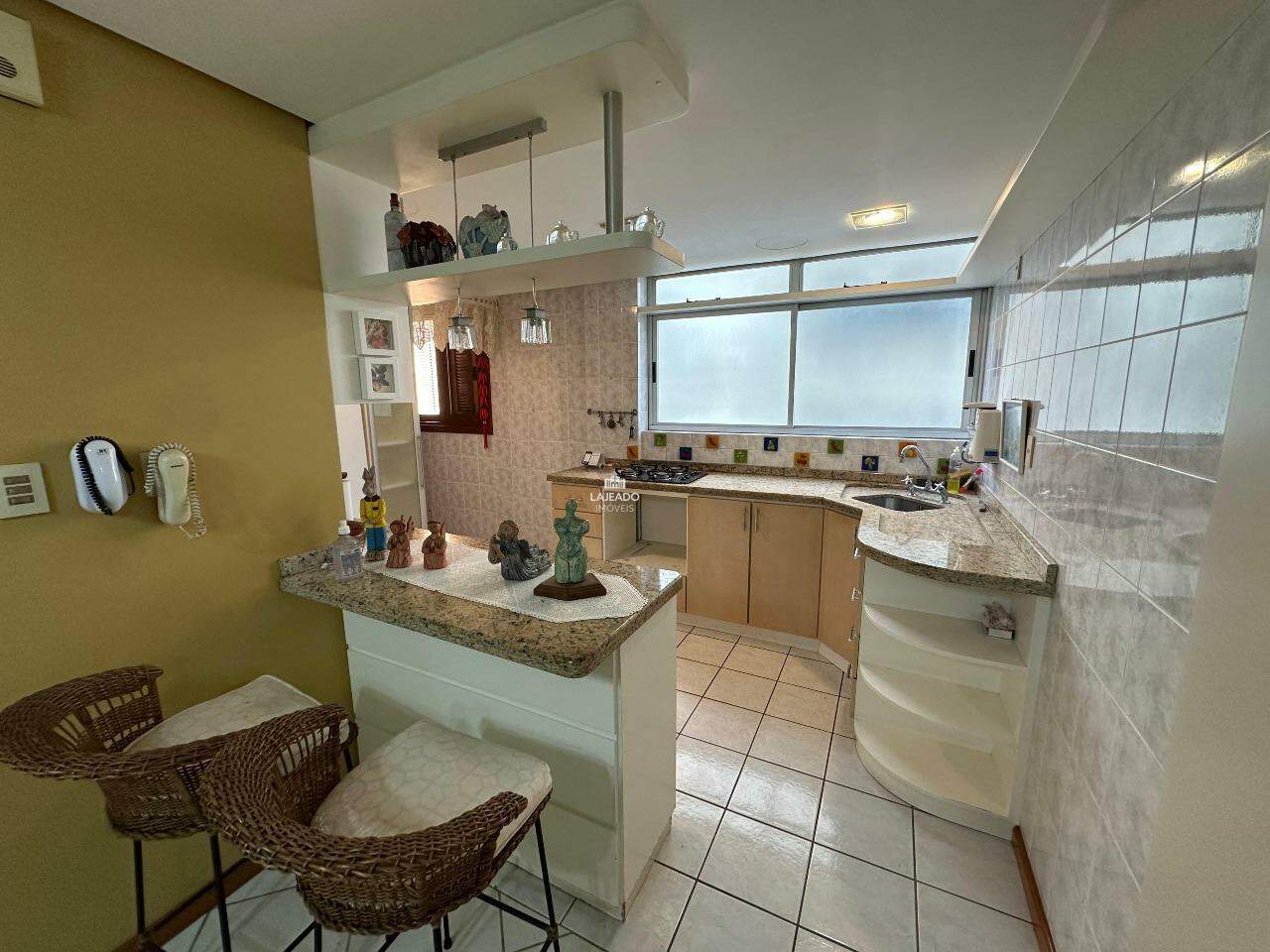 Apartamento à venda com 3 quartos, 116m² - Foto 9
