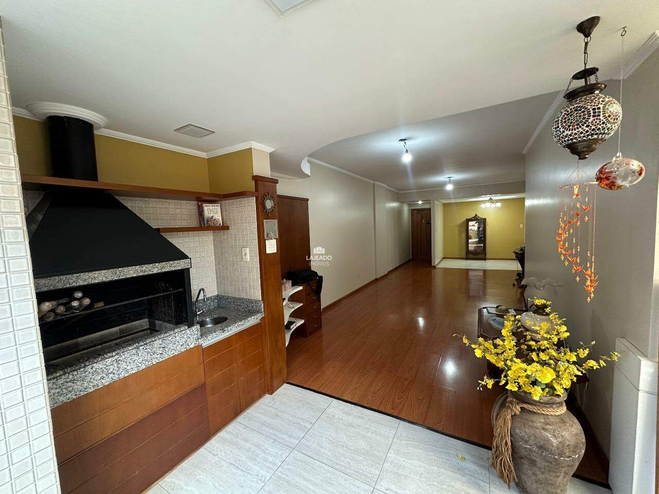 Apartamento à venda com 3 quartos, 116m² - Foto 13