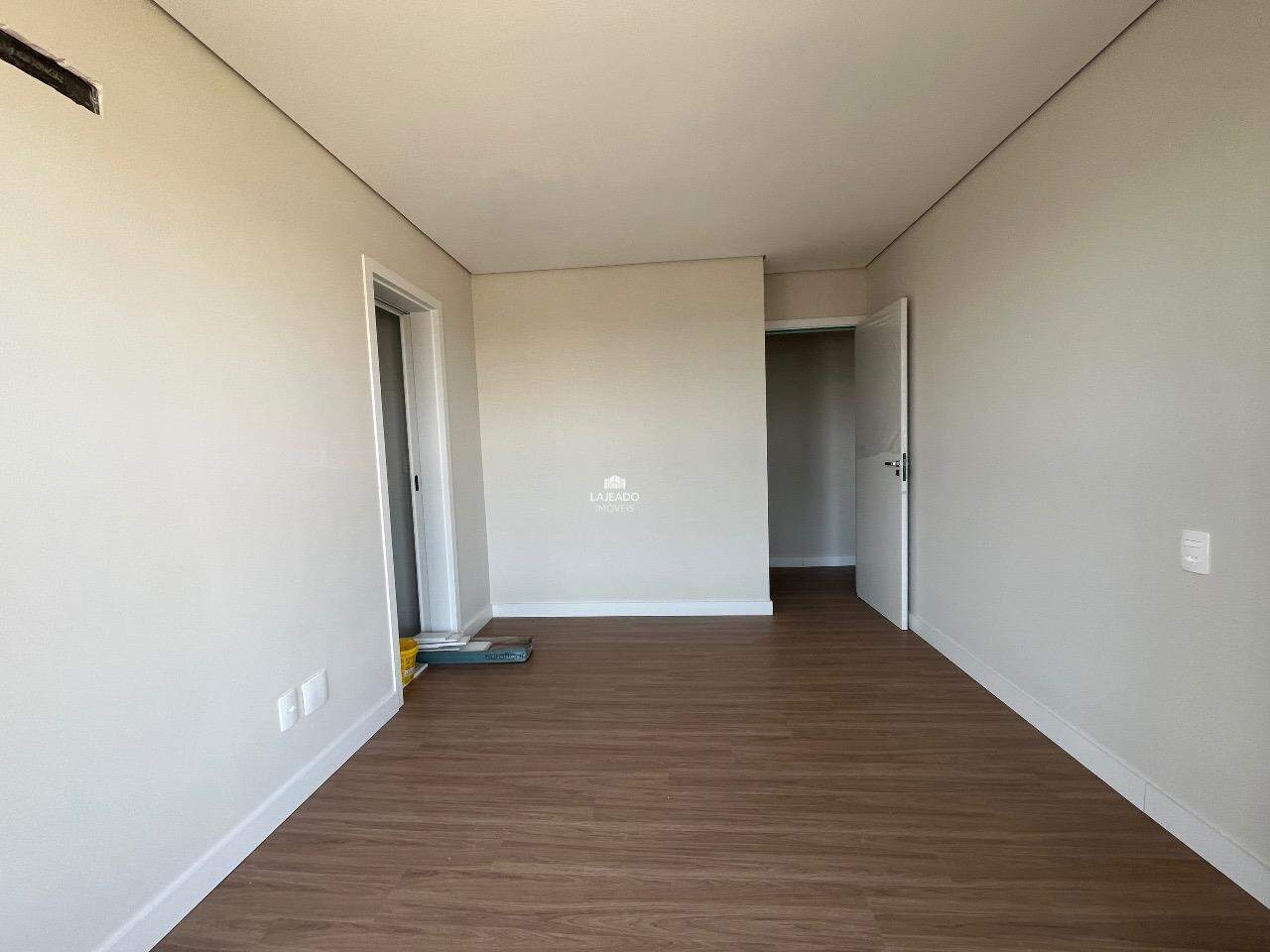 Apartamento à venda no São Cristóvão: 