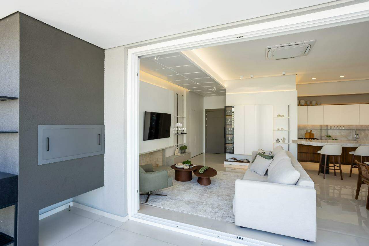 Apartamento à venda com 3 quartos, 149m² - Foto 29