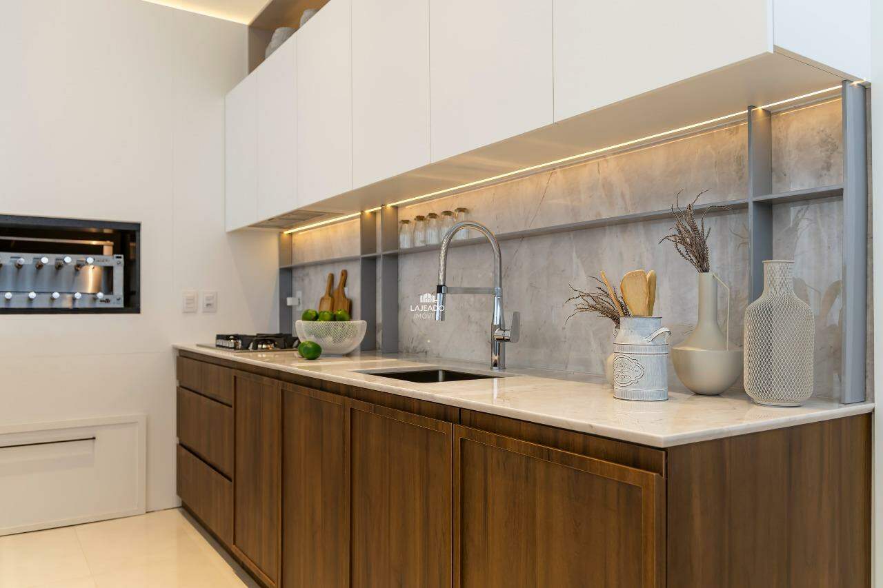 Apartamento à venda com 3 quartos, 149m² - Foto 9