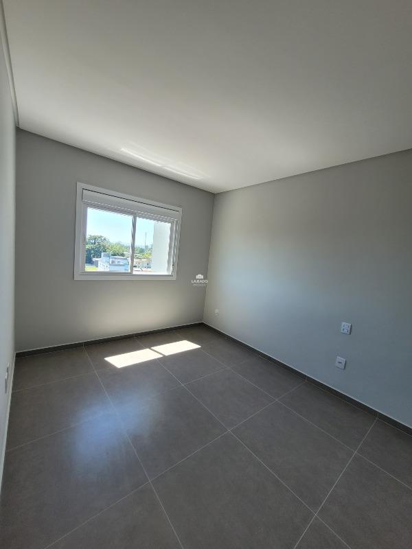 Apartamento à venda no Universitário: 
