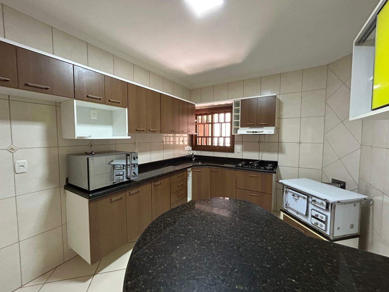 Casa, 4 quartos, 247 m² - Foto 20