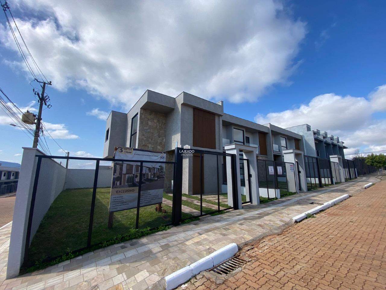 Sobrado à venda com 3 quartos, 98m² - Foto 3