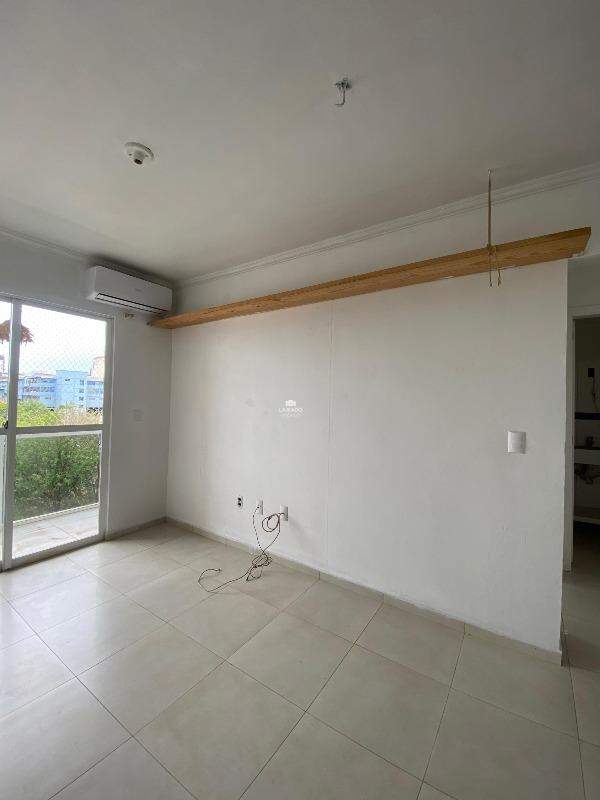 Apartamento à venda com 2 quartos, 48m² - Foto 4