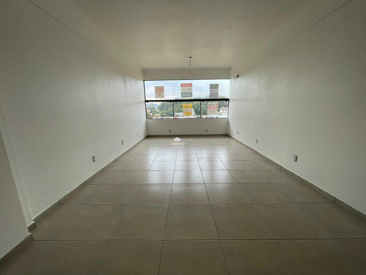 Sala para aluguel no Bom Pastor: