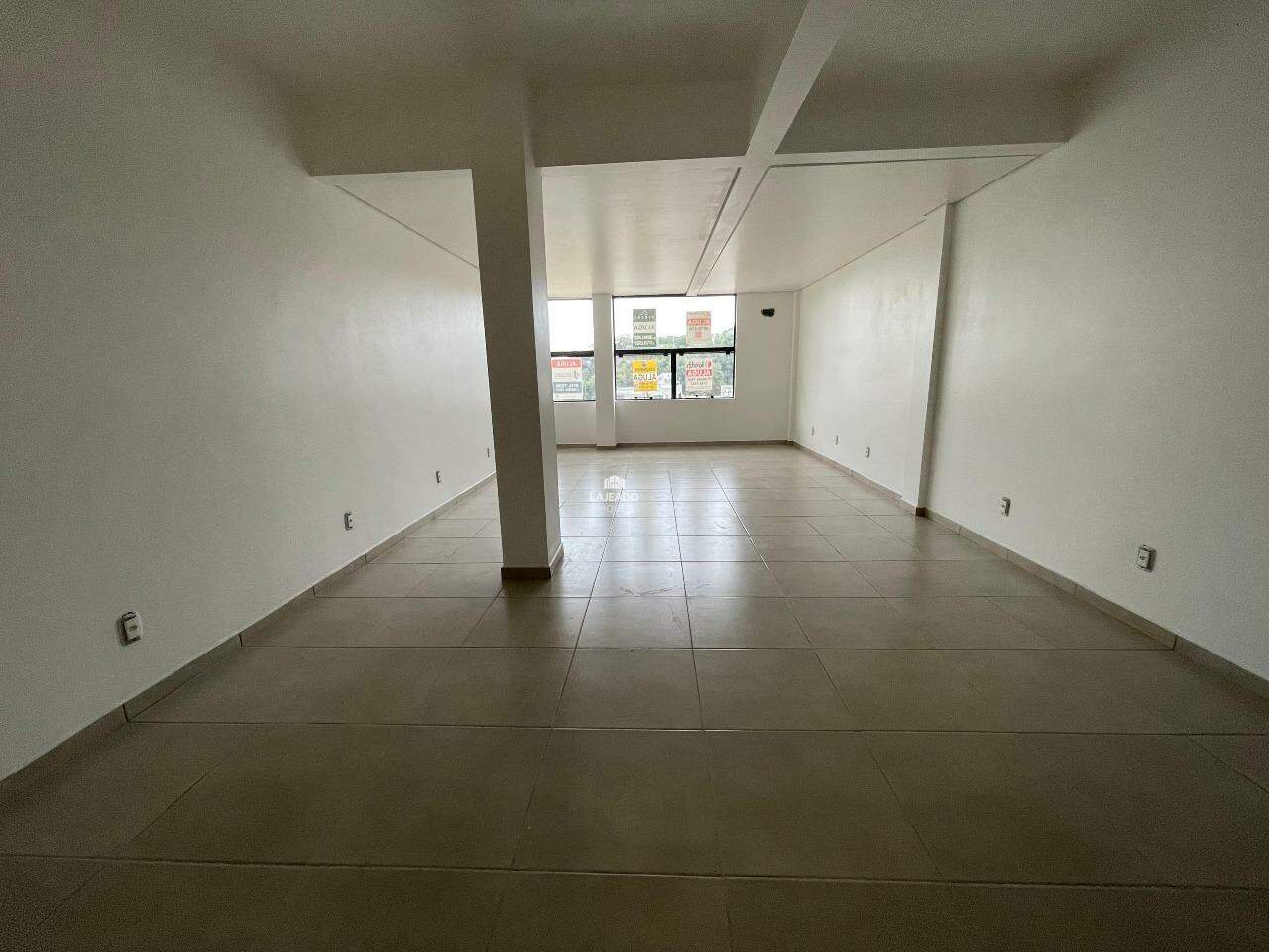 Sala para aluguel no Bom Pastor: