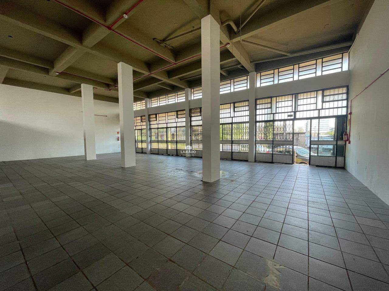 Loja-Salão, 200 m² - Foto 4