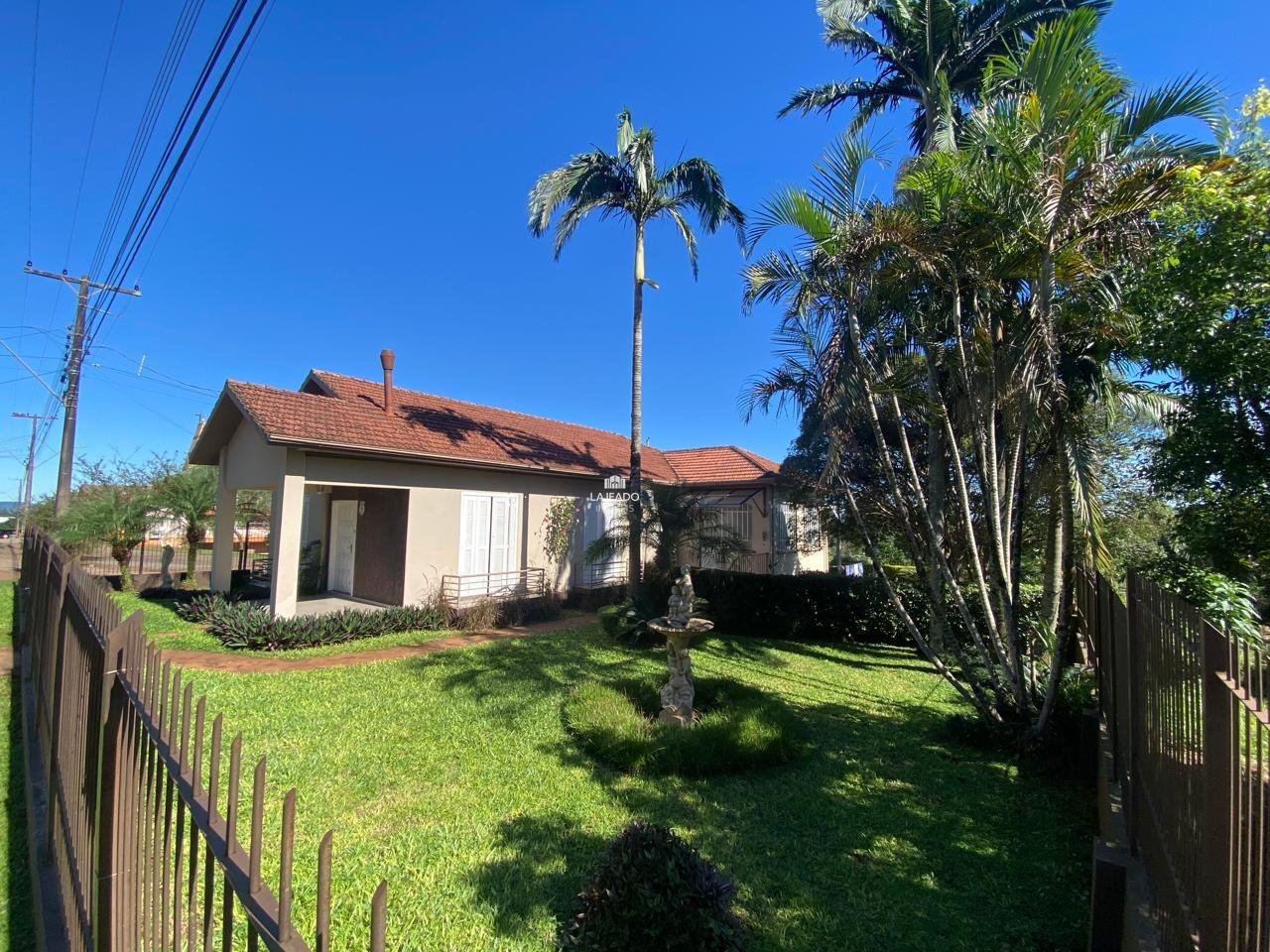 Casa, 3 quartos, 278 m² - Foto 2