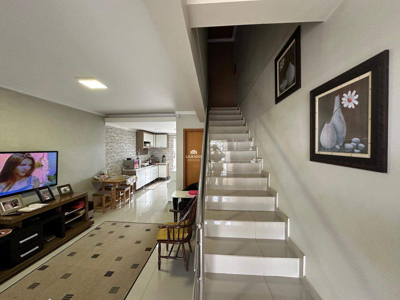 Sobrado, 2 quartos, 101 m² - Foto 1