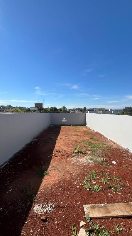 Sobrado à venda no Montanha: 