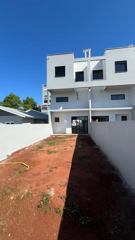 Sobrado à venda no Montanha: 