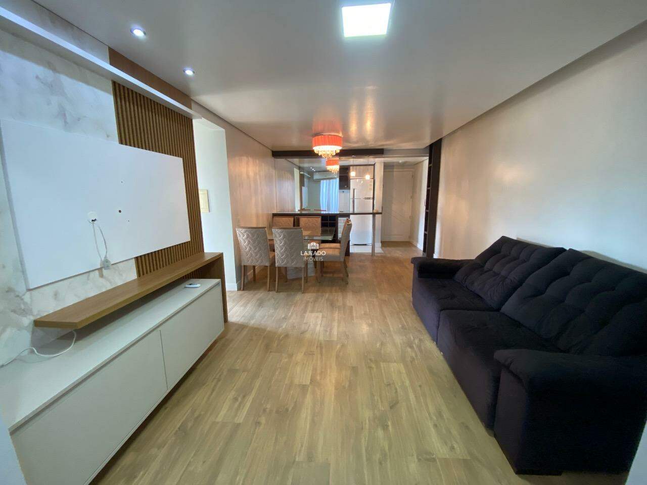 Apartamento à venda com 2 quartos, 66m² - Foto 10