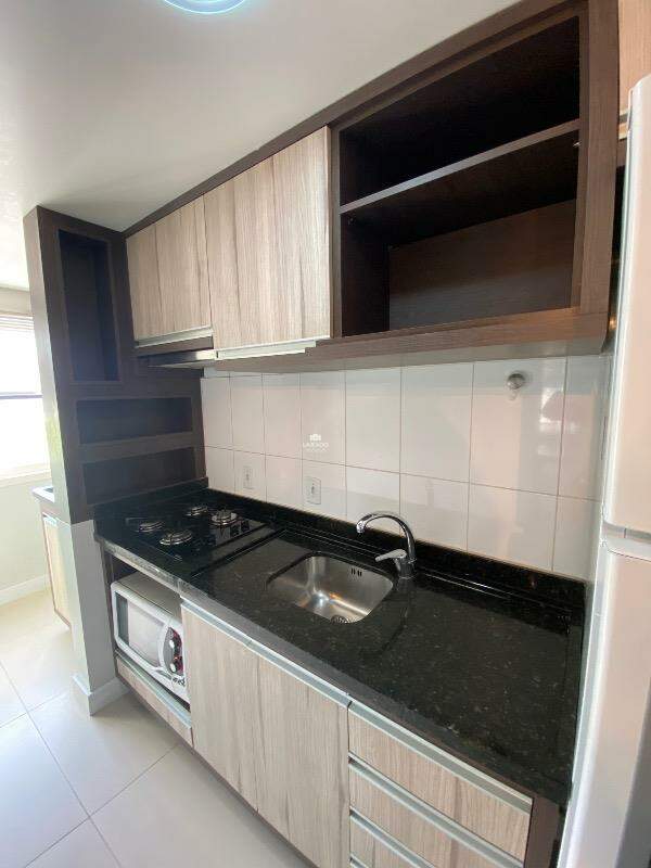 Apartamento à venda com 2 quartos, 66m² - Foto 14