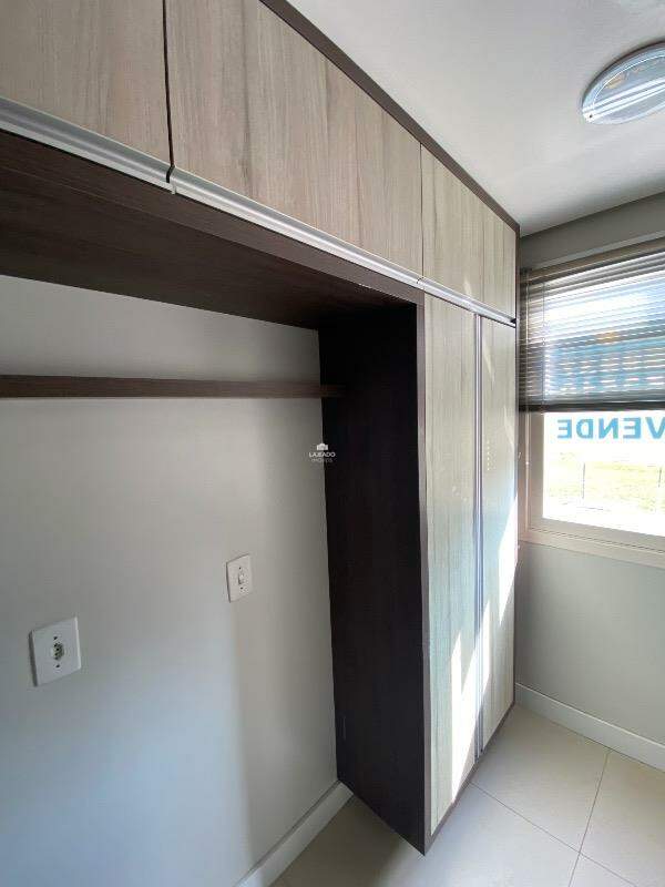 Apartamento à venda com 2 quartos, 66m² - Foto 16