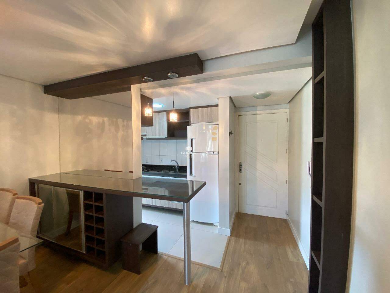 Apartamento à venda com 2 quartos, 66m² - Foto 12
