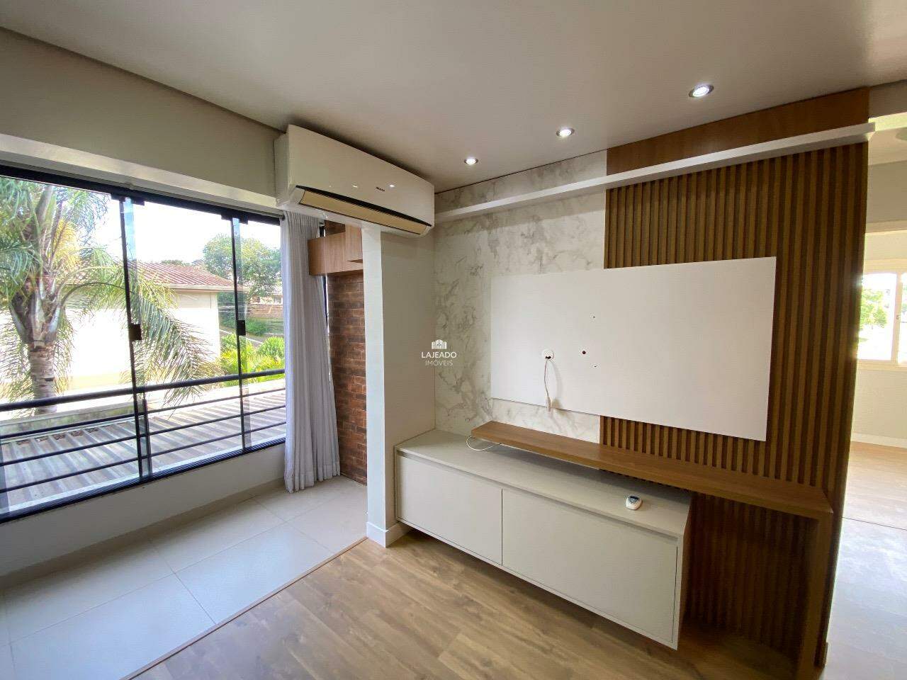 Apartamento à venda com 2 quartos, 66m² - Foto 5