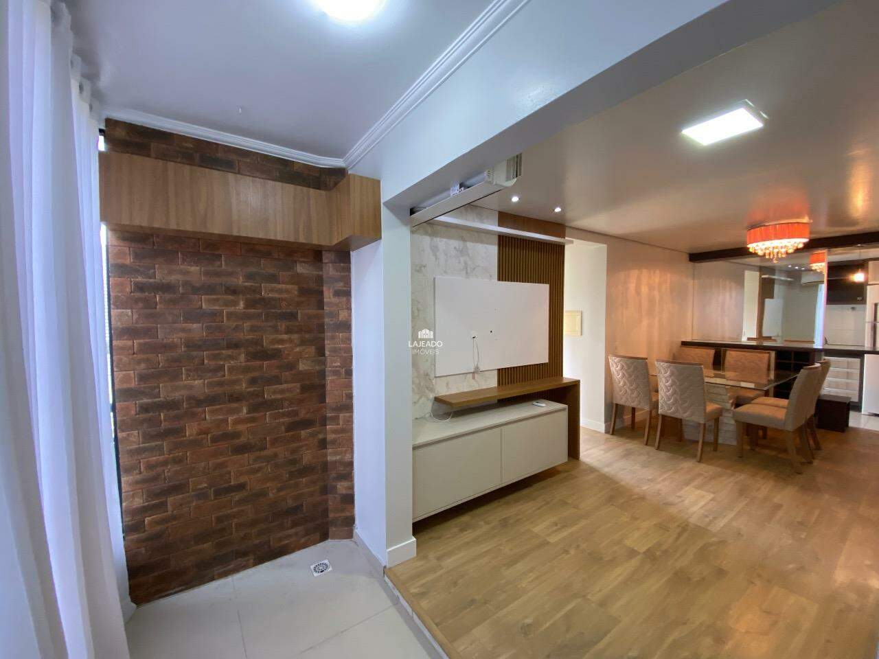 Apartamento à venda com 2 quartos, 66m² - Foto 9
