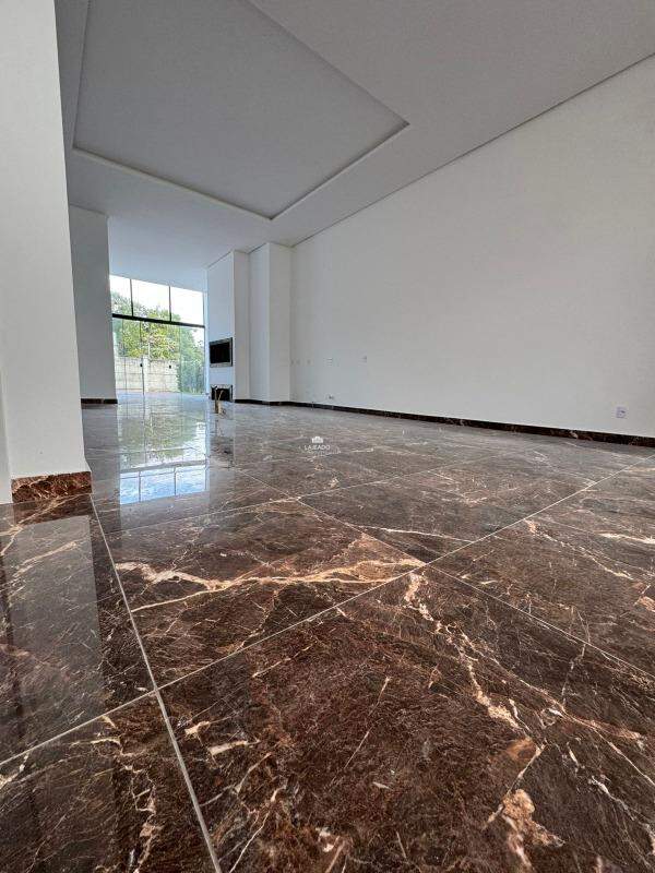 Casa, 3 quartos, 259 m² - Foto 13