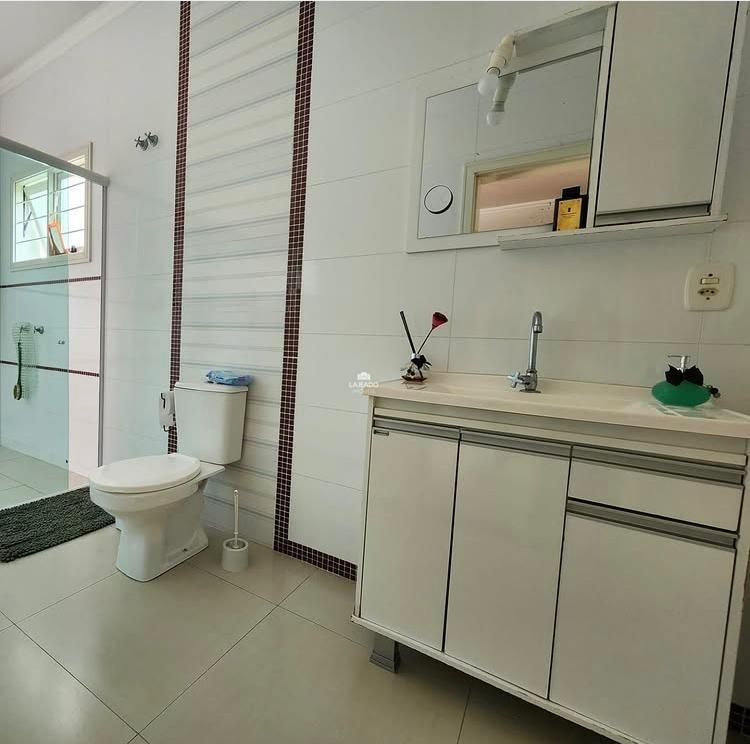 Casa, 4 quartos, 202 m² - Foto 22