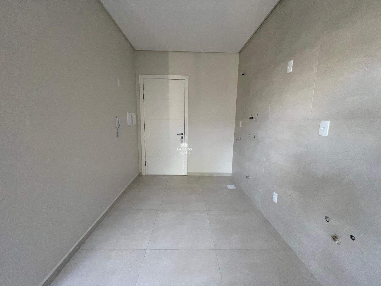 Apartamento para aluguel no Universitário: