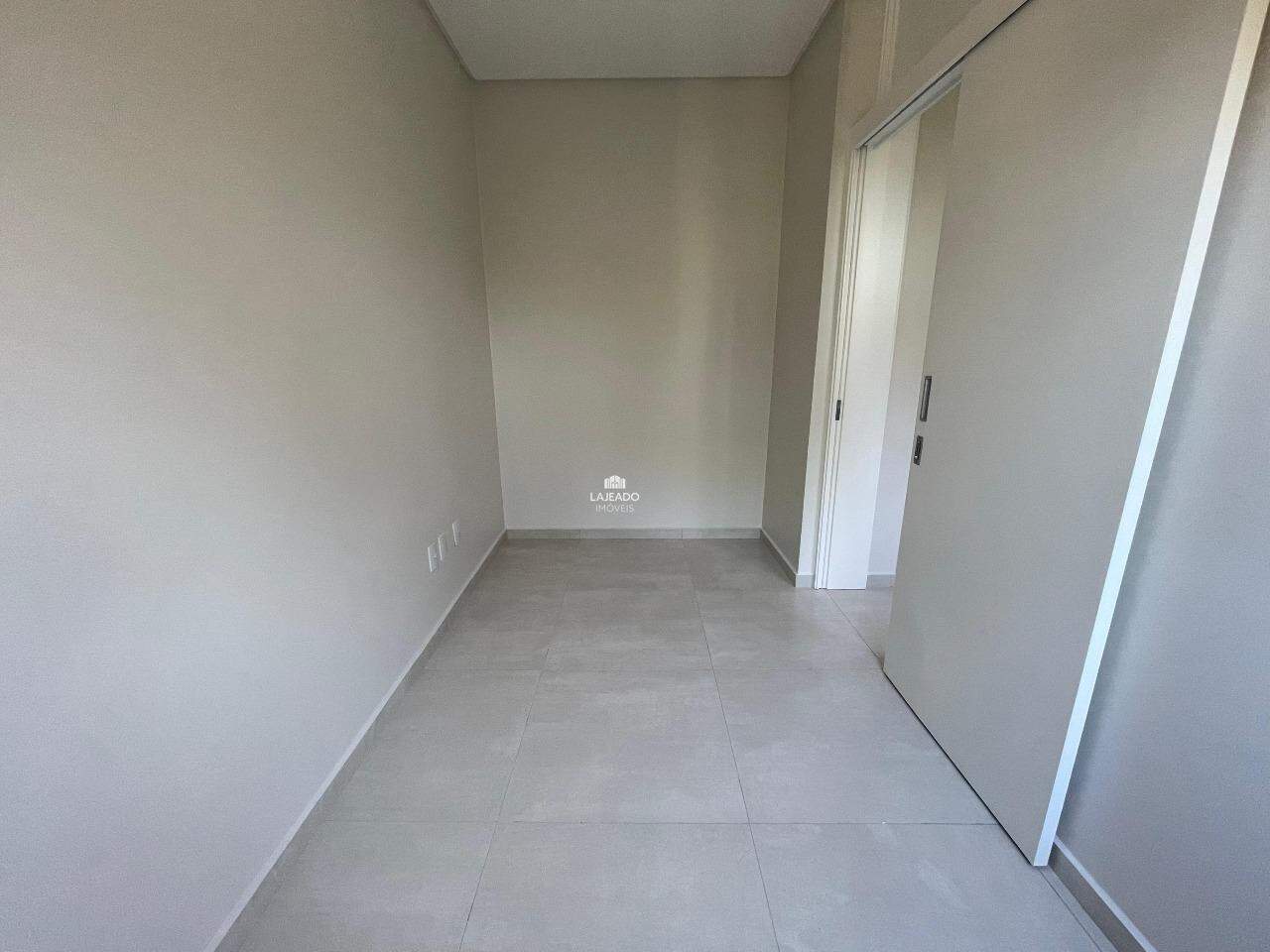 Apartamento para aluguel no Universitário: 