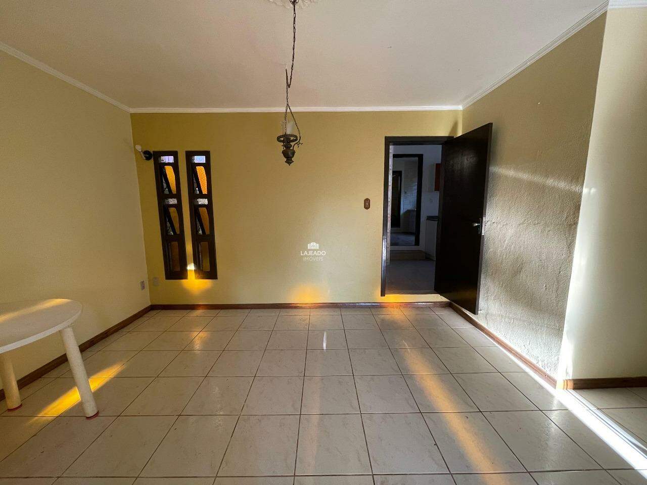 Casa, 3 quartos, 200 m² - Foto 4