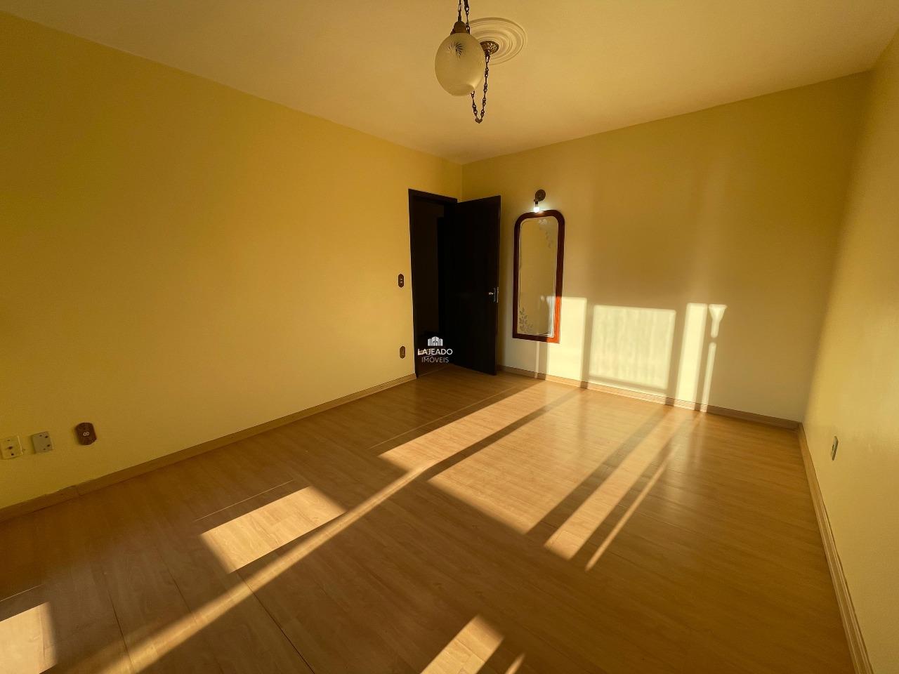 Casa, 3 quartos, 200 m² - Foto 9