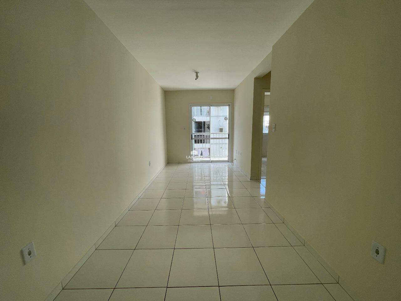 Apartamento para aluguel no Universitário: