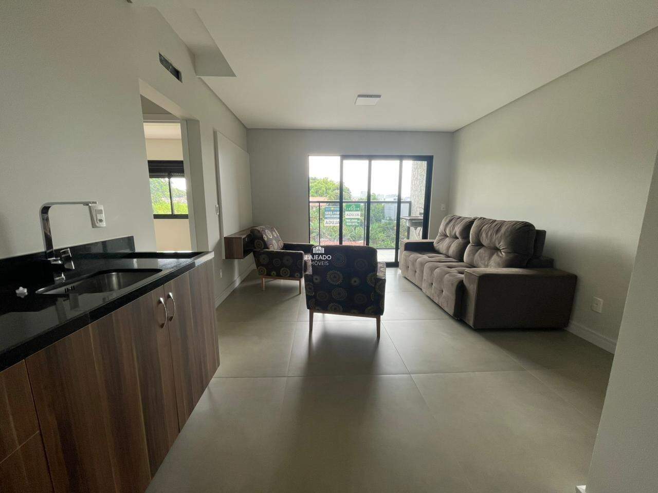 Apartamento para aluguel no Florestal: 