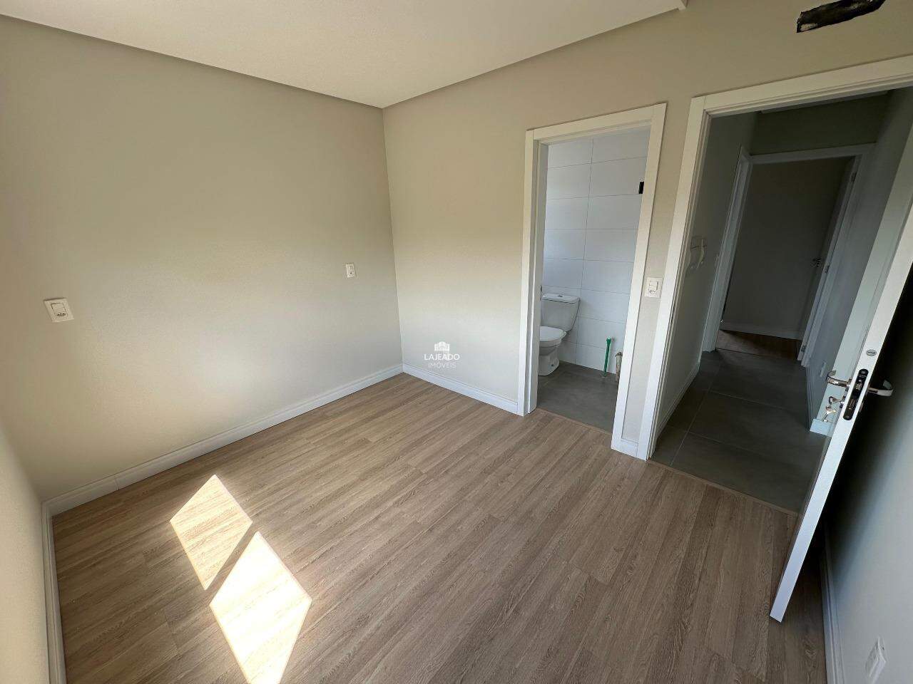 Apartamento à venda com 2 quartos, 61m² - Foto 11