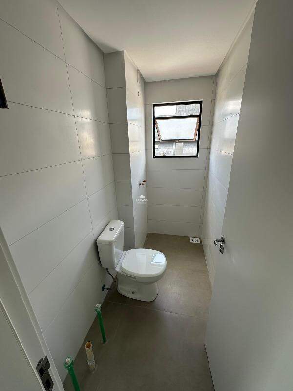 Apartamento à venda com 2 quartos, 61m² - Foto 13