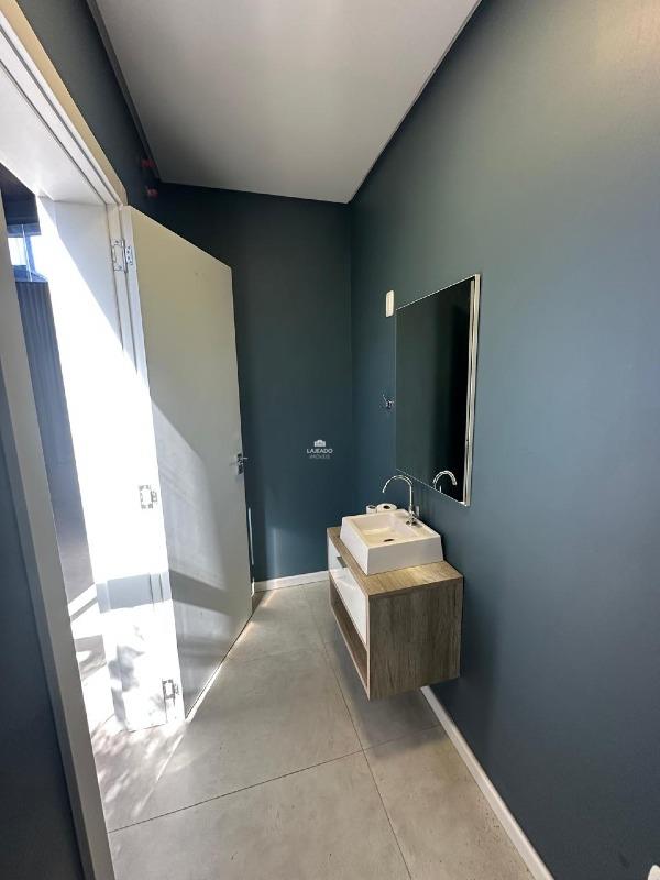 Casa à venda no Universitário: 