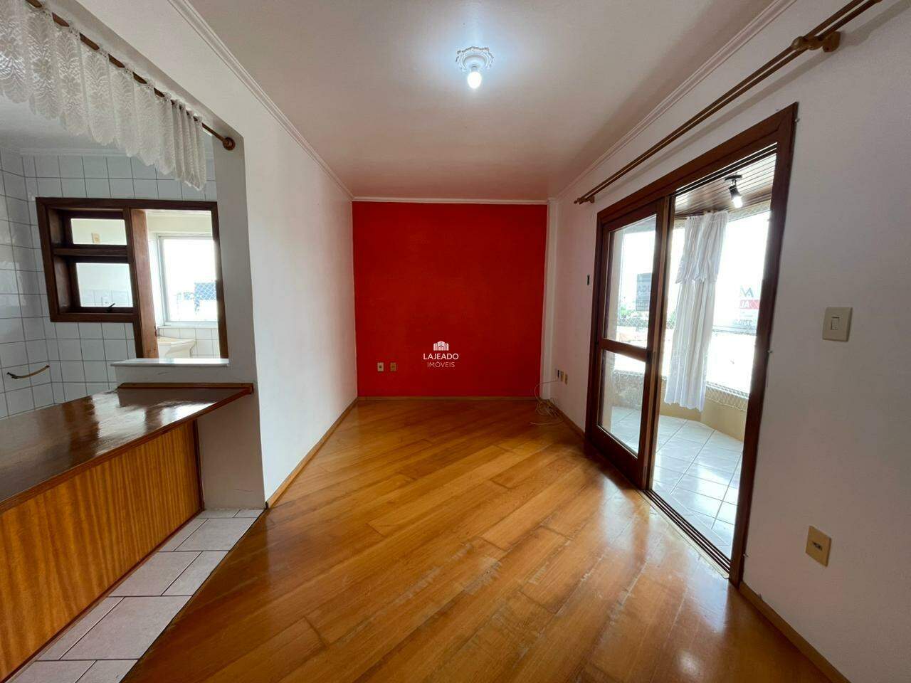 Apartamento para aluguel no Florestal: