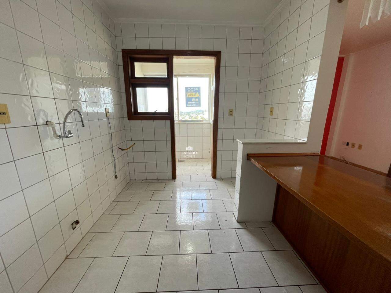 Apartamento para aluguel no Florestal: 