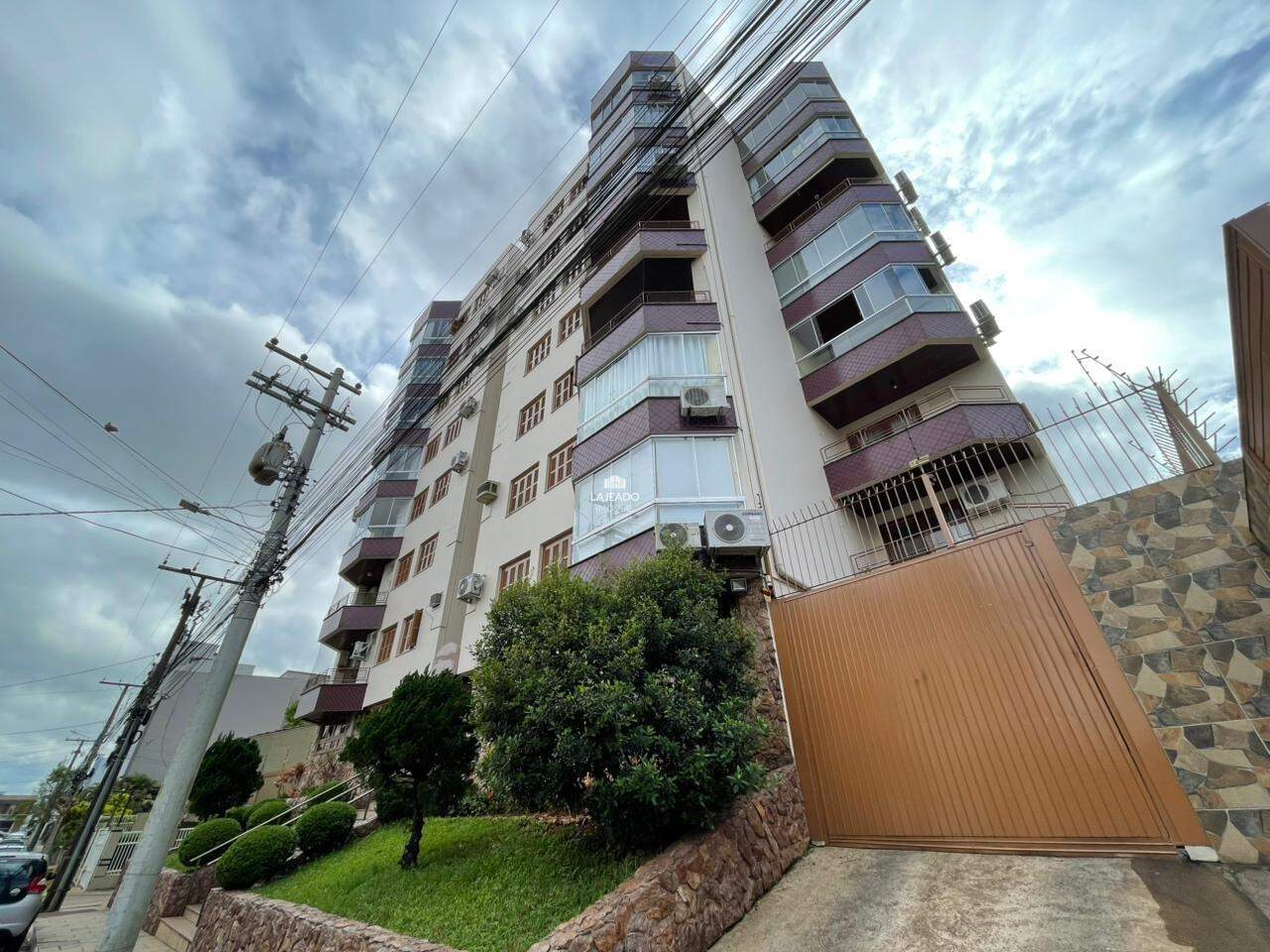 Apartamento para aluguel no Florestal: