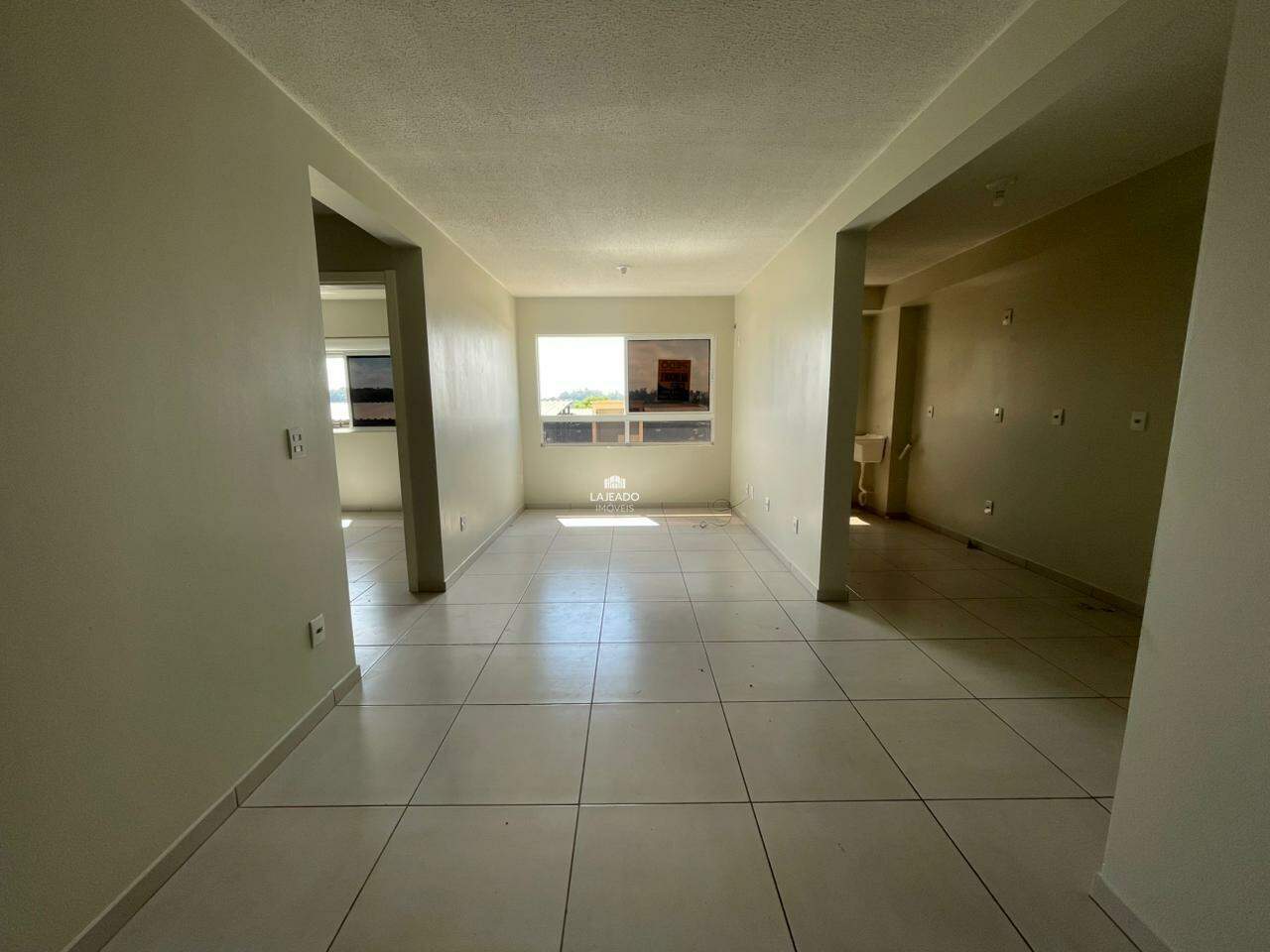 Apartamento, 2 quartos, 61 m² - Foto 2