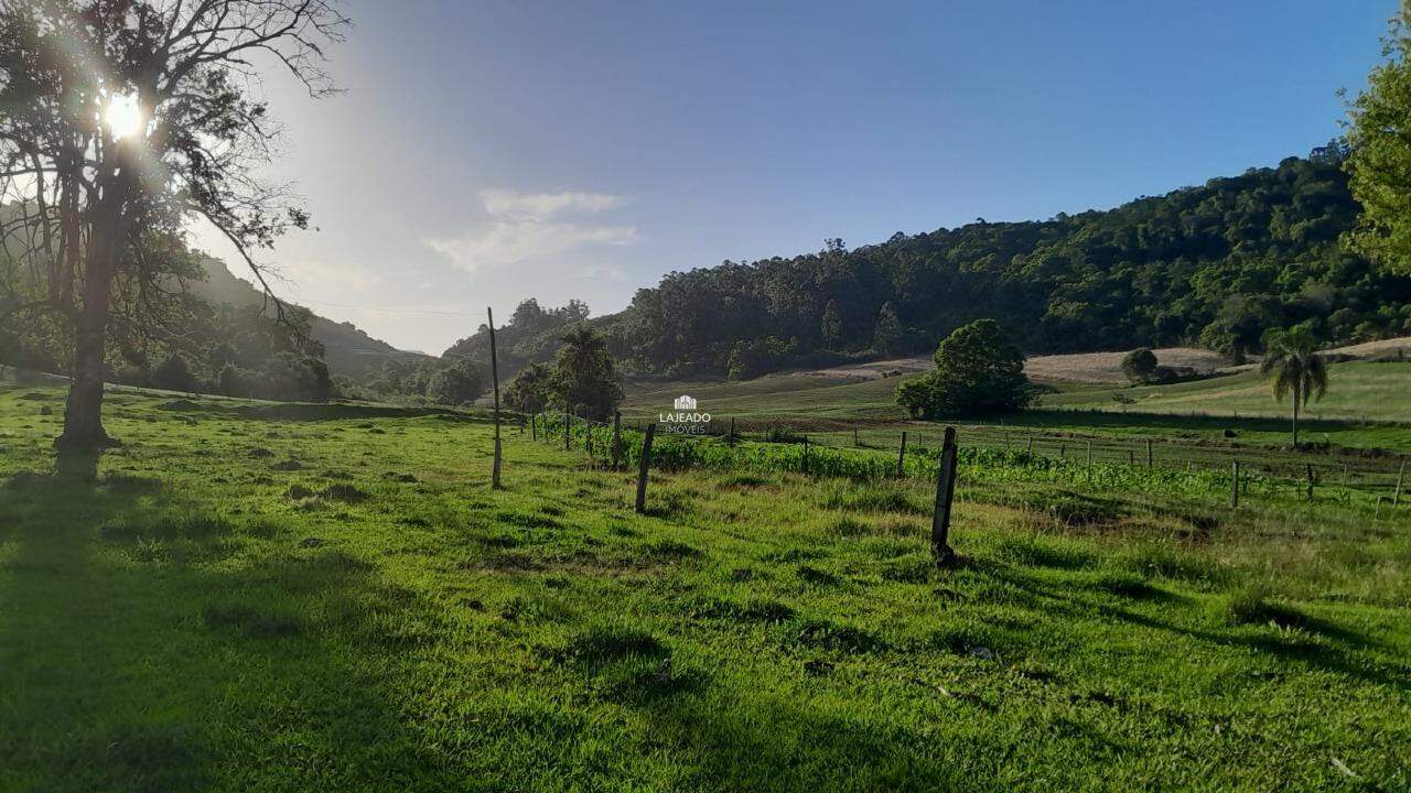 Sítio, 5 quartos, 14 hectares - Foto 16