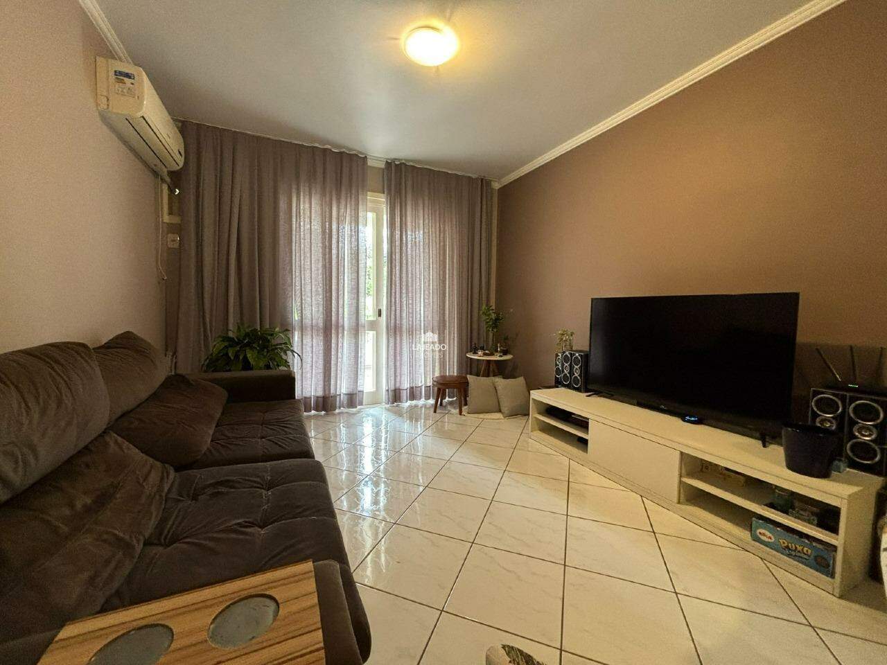 Apartamento à venda no São Cristóvão: 