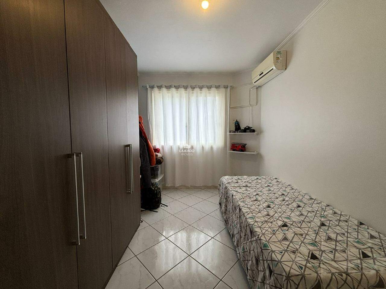 Apartamento à venda no São Cristóvão: 