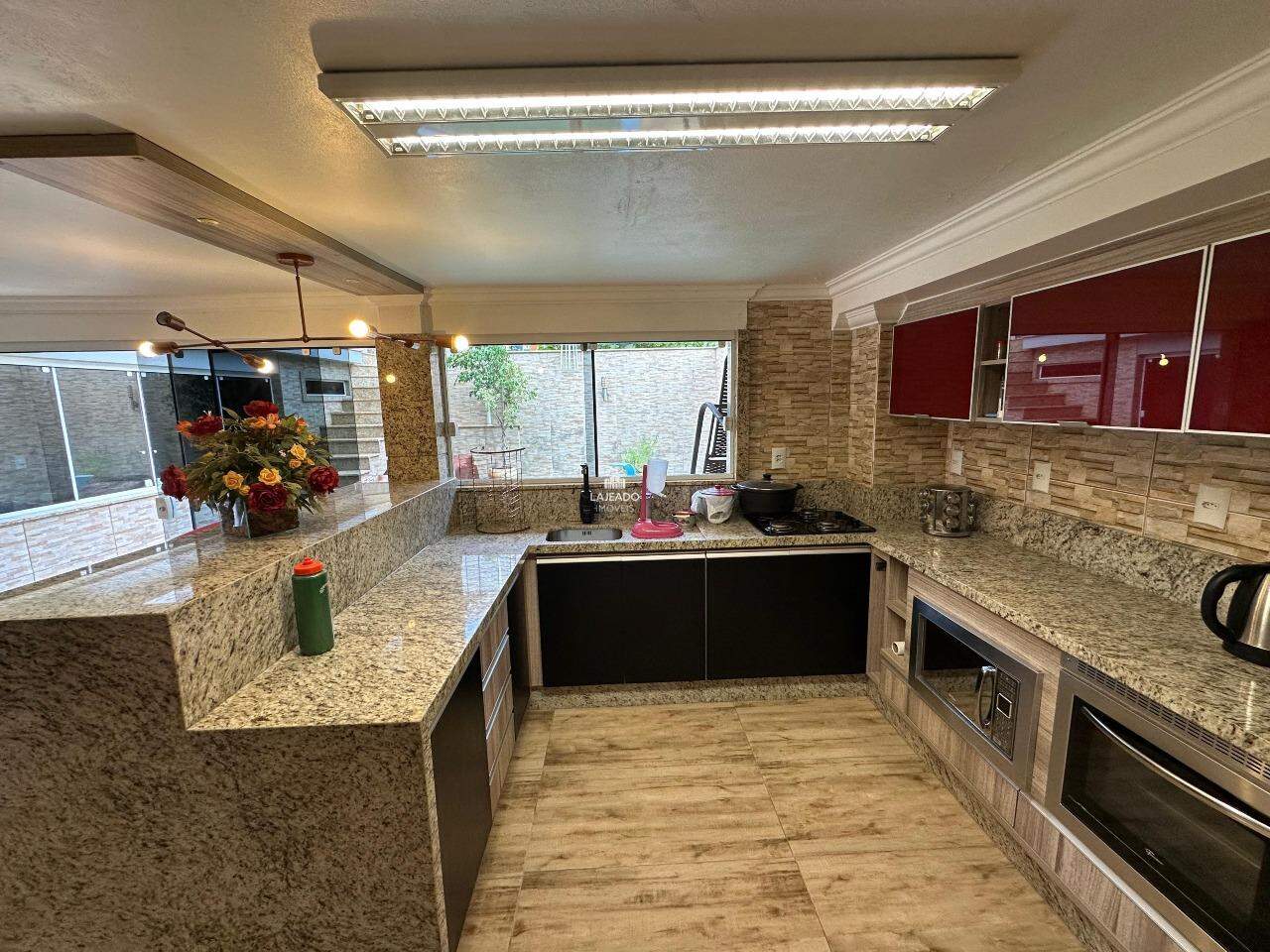 Casa, 2 quartos, 220 m² - Foto 11