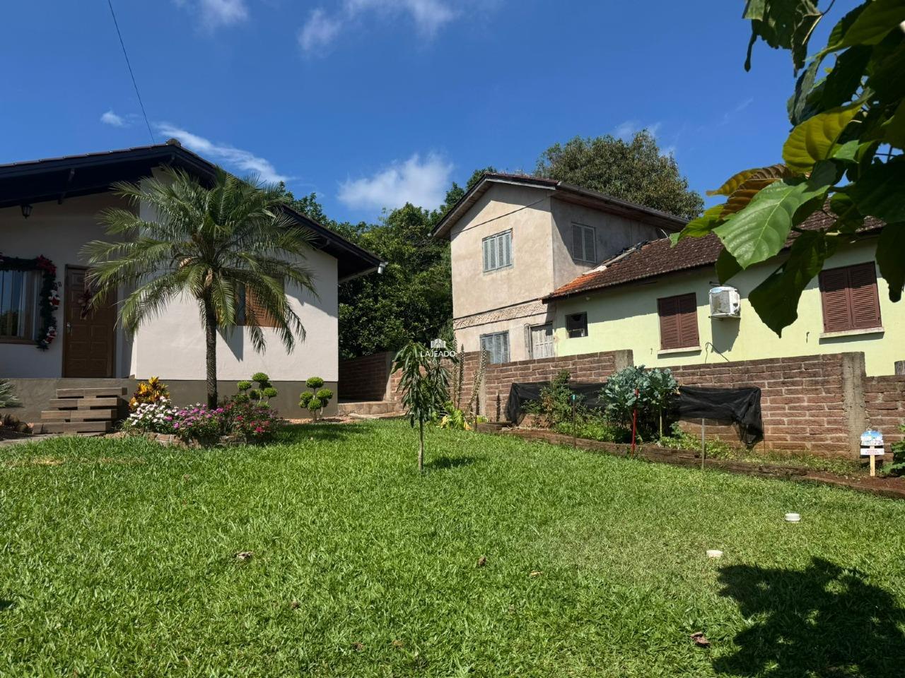 Casa à venda no Campestre: 